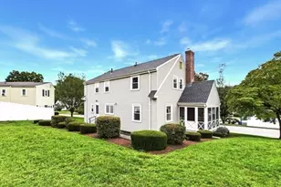 30 Manor Rd, Waltham, MA 02453 - Photo 33