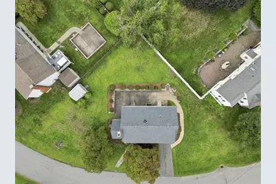 30 Manor Road, Waltham, MA 02453 - Photo 31