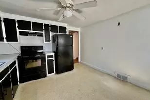 28 Superior Ave, Springfield, MA 01151 - Photo 11