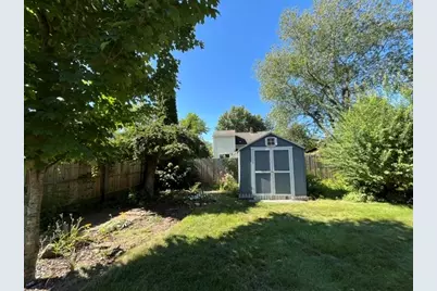 28 Superior Ave, Springfield, MA 01151 - Photo 31