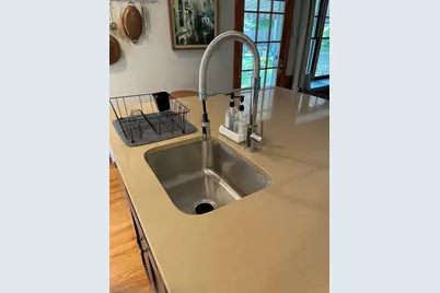 7 Woodland Rd, Westfield, MA 01085 - Photo 11