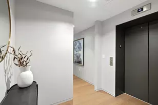 10 Farnsworth St, Boston, MA 02210 - Photo 13
