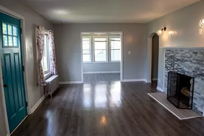 1388 Bay St, Springfield, MA 01109 - Photo 11