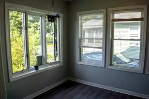 1388 Bay St, Springfield, MA 01109 - Photo 17