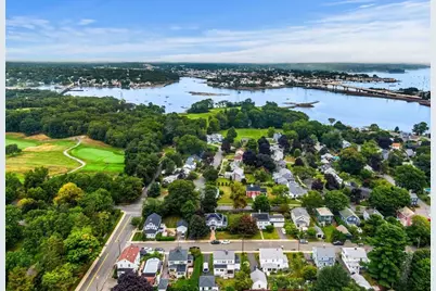 3 Roosevelt Road, Salem, MA 01970 - Photo 5