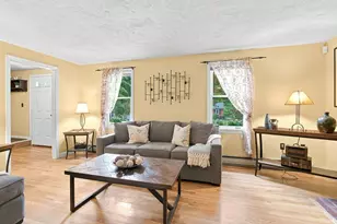 36 Bartlett St, Pembroke, MA 02359 - Photo 9