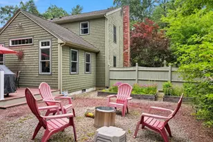 36 Bartlett St, Pembroke, MA 02359 - Photo 27