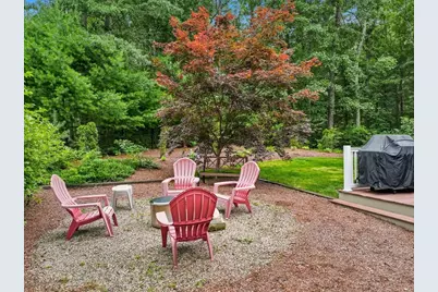 36 Barltett Street, Pembroke, MA 02359 - Photo 13