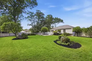 14 Eugene Rd, Burlington, MA 01803 - Photo 3