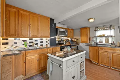 39 Macy St, Quincy, MA 02169 - Photo 9