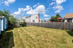39 Macy St, Quincy, MA 02169 - Photo 21