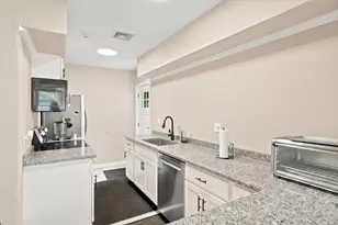 4902 Heatherwood Ln, Peabody, MA 01960 - Photo 35