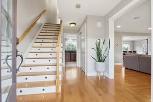 35 Oheir Way, Lowell, MA 01852 - Photo 5