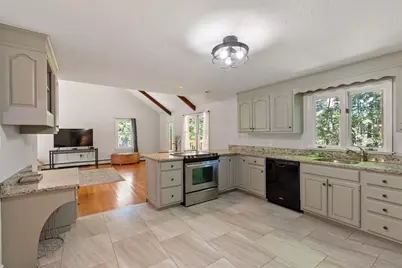 75 Elmwood Rd, Lunenburg, MA 01462 - Photo 11
