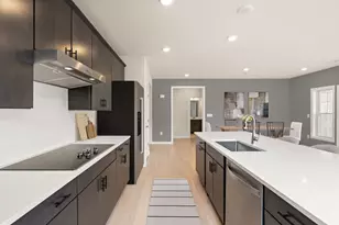 8 Peters Farm Wy, Westborough, MA 01581 - Photo 3
