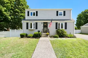 2 Sonrel St, Woburn, MA 01801 - Photo 1