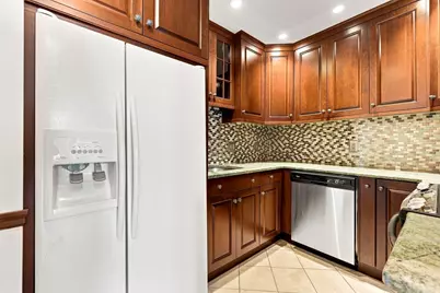 398 Beacon Street #3, Boston, MA 02116 - Photo 19