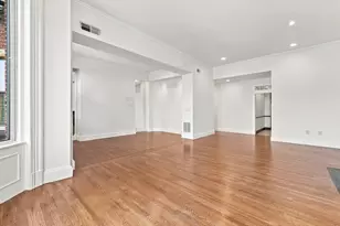 398 Beacon St, Boston, MA 02116 - Photo 13