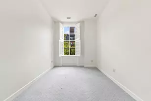 398 Beacon St, Boston, MA 02116 - Photo 23