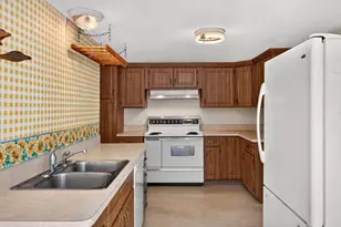 21 Old Colony Rd, Harwich, MA 02645 - Photo 11