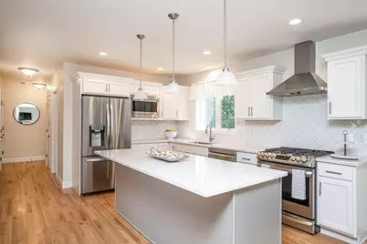 30 Foxtail Lane, Raynham, MA 02767 - Photo 9