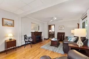 12 Williams St, Danvers, MA 01923 - Photo 3