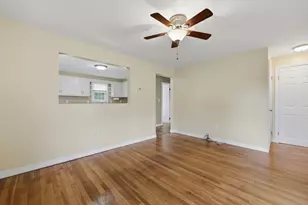 51 Lee Ave, Fitchburg, MA 01420 - Photo 11