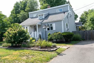 87 Berkshire Dr, Westfield, MA 01085 - Photo 3