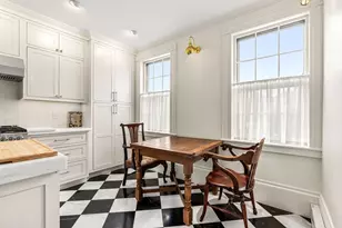 24 Chestnut St, Salem, MA 01970 - Photo 5