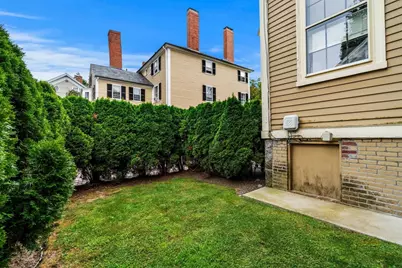 24 Chestnut St #2, Salem, MA 01970 - Photo 37