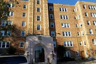 195 Thomas Burgin Pkwy, Quincy, MA 02169 - Photo 1