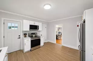 10 Elm St, South Hadley, MA 01075 - Photo 19