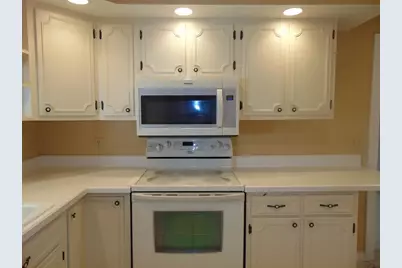 225 Reingold Ave, Fitchburg, MA 01420 - Photo 3