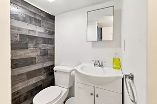 43 Chilmark, Worcester, MA 01604 - Photo 31