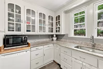 43 Chilmark, Worcester, MA 01604 - Photo 9