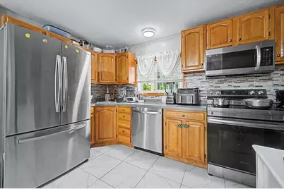 30 Riverview St, Brockton, MA 02302 - Photo 5