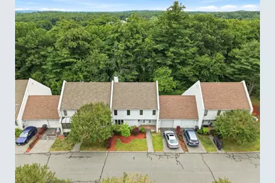 34 Woodland Park Dr #34, Haverhill, MA 01830 - Photo 3
