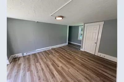 181 Pond St, Leominster, MA 01453 - Photo 17
