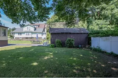 4 Grammont Rd, Worcester, MA 01607 - Photo 27