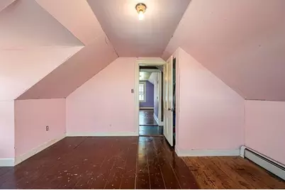 4 Grammont Rd, Worcester, MA 01607 - Photo 19