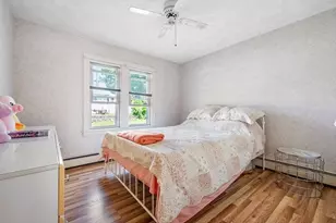 4 Grammont Rd, Worcester, MA 01607 - Photo 15