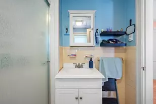 4 Grammont Rd, Worcester, MA 01607 - Photo 17