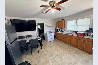 264 Mechanic St, Leominster, MA 01453 - Photo 13
