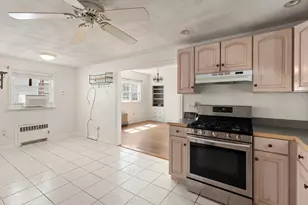 22 Clyde St, Somerville, MA 02144 - Photo 13