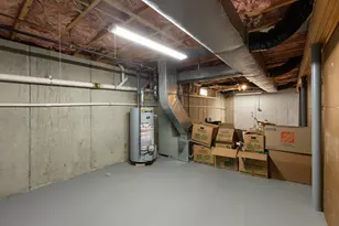 22 Clyde St, Somerville, MA 02144 - Photo 31