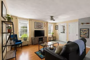 22 Clyde St, Somerville, MA 02144 - Photo 23