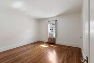 22 Clyde St, Somerville, MA 02144 - Photo 17