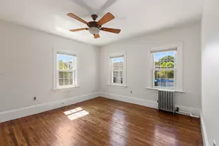 22 Clyde St, Somerville, MA 02144 - Photo 15