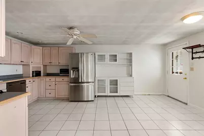 22 Clyde St, Somerville, MA 02144 - Photo 19