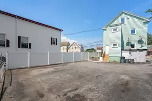 71 Tremont St, Peabody, MA 01960 - Photo 29